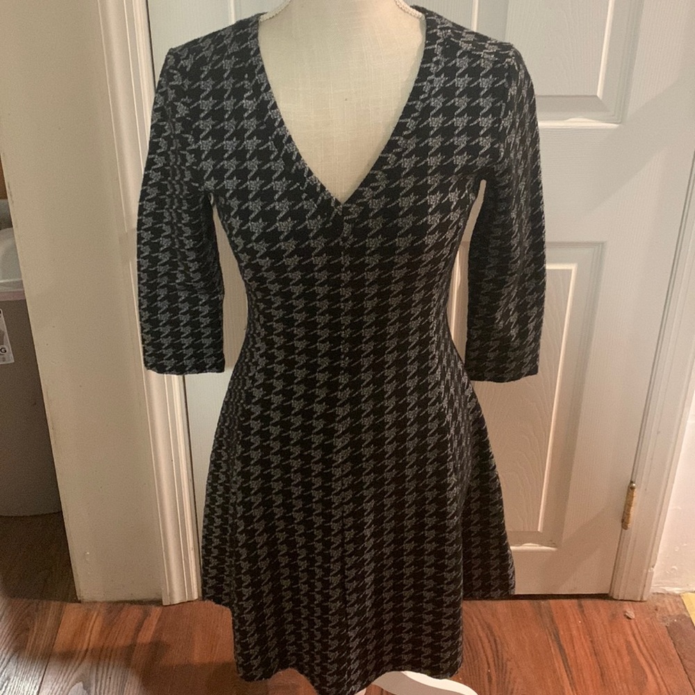 Sabie Woman’s Dress. New W/O Tags